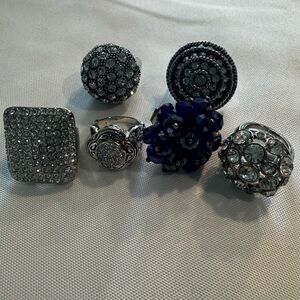 Elegant Silver and Blue Ring Set